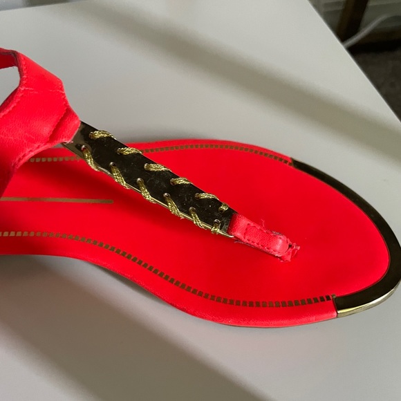 Dolce Vita Neon Red and Gold Sandals - Picture 3 of 8